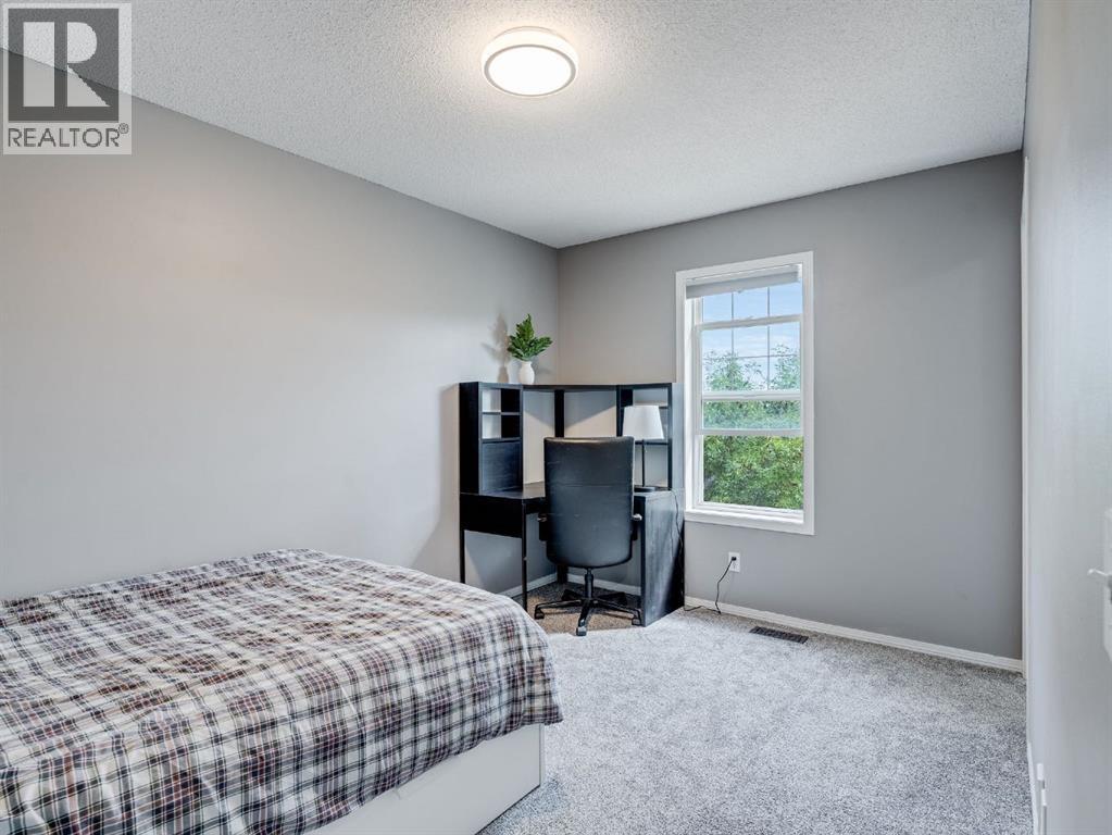 Single Family House for Sale in  Elgin Avenue SE McKenzie Towne Calgary 