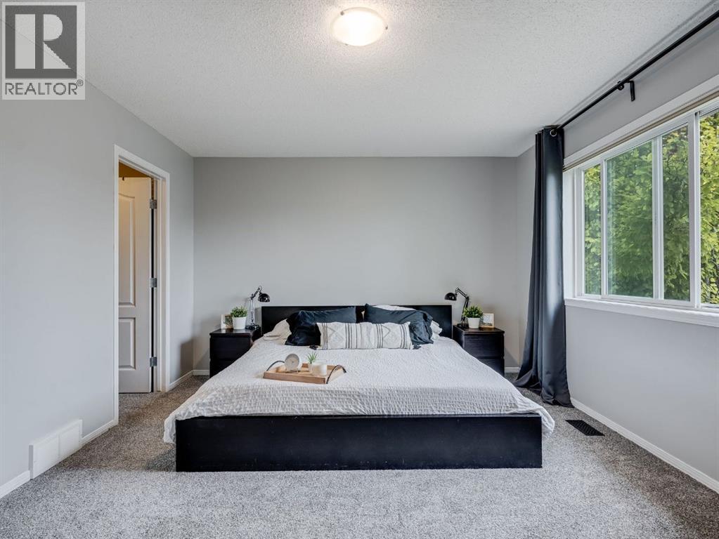Single Family House for Sale in  Elgin Avenue SE McKenzie Towne Calgary 