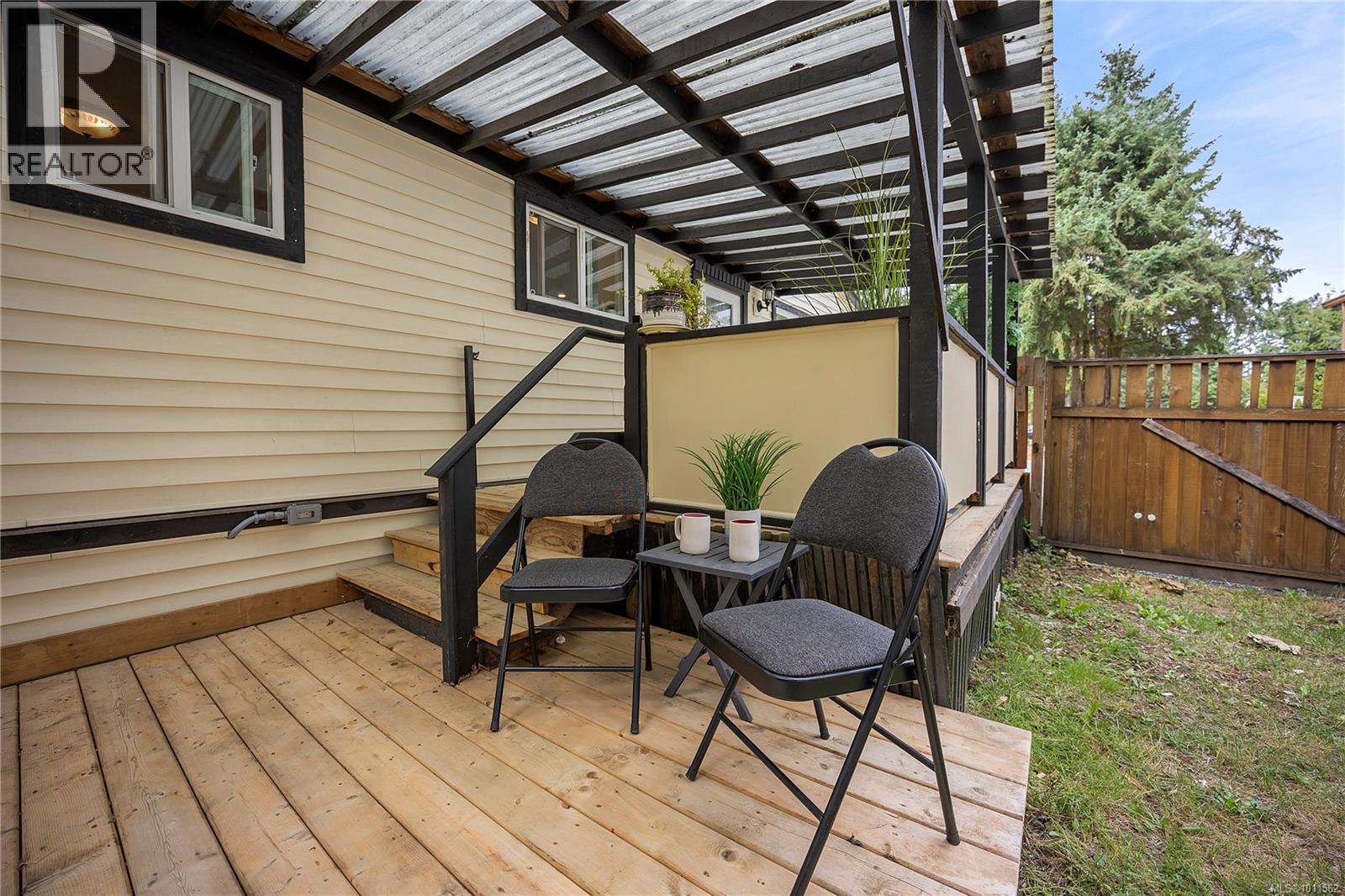 Photo 24 of 15 3449 Hallberg Rd, Nanaimo BC