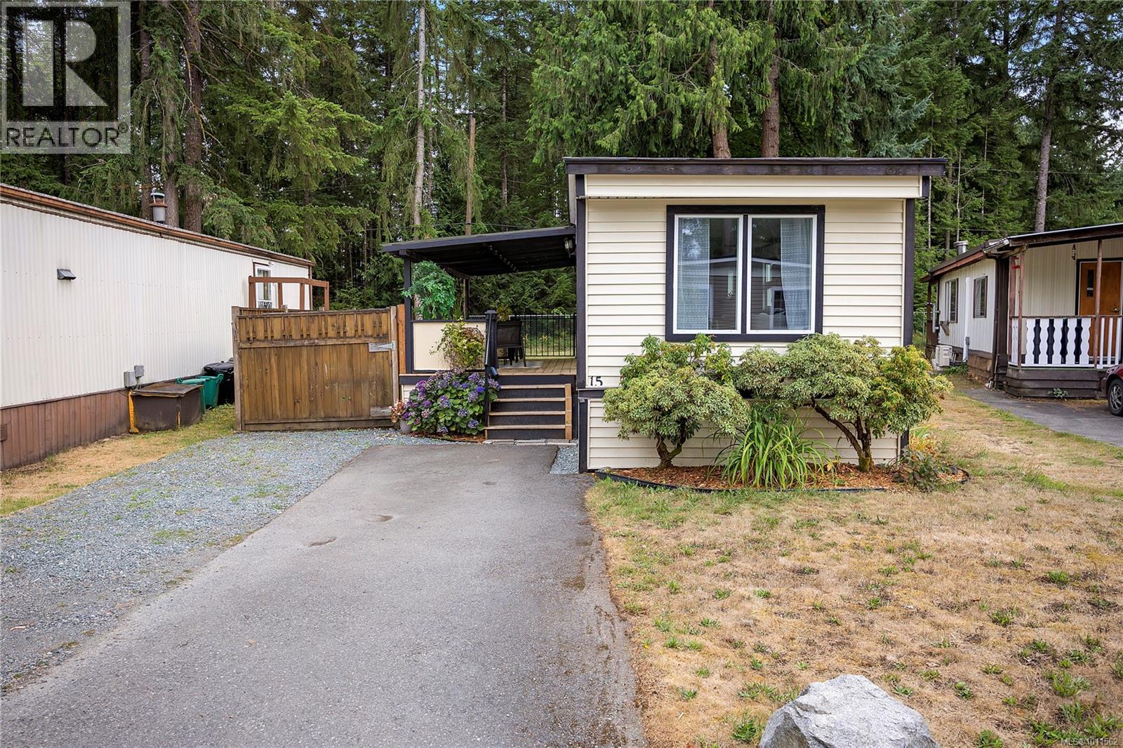 Photo 33 of 15 3449 Hallberg Rd, Nanaimo BC