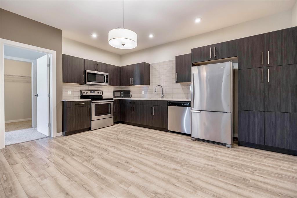 Photo 17 of 705 1355 Lee Boulevard, Winnipeg MB