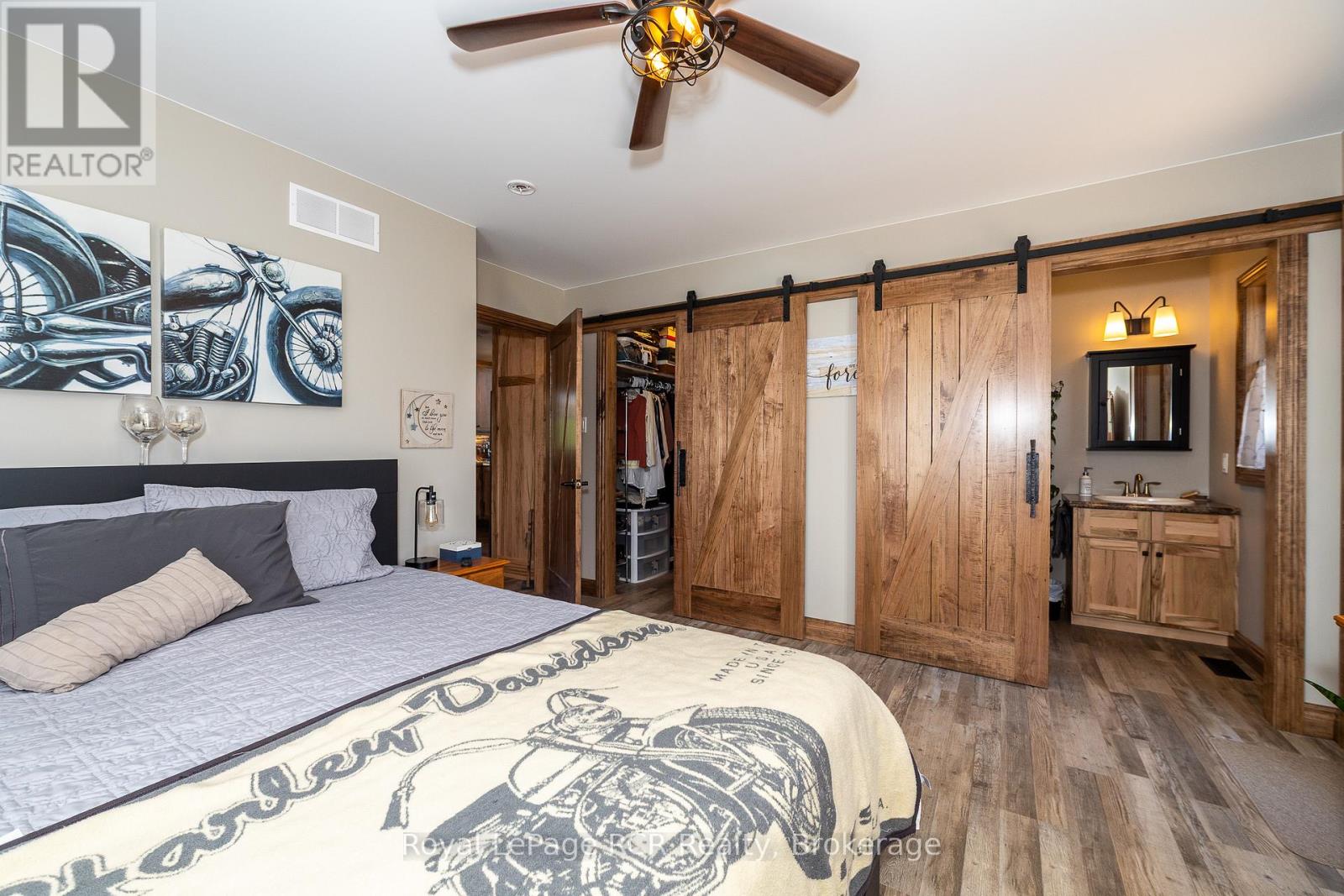 Photo 10 of 742654 Sideroad 4 B, Chatsworth ON