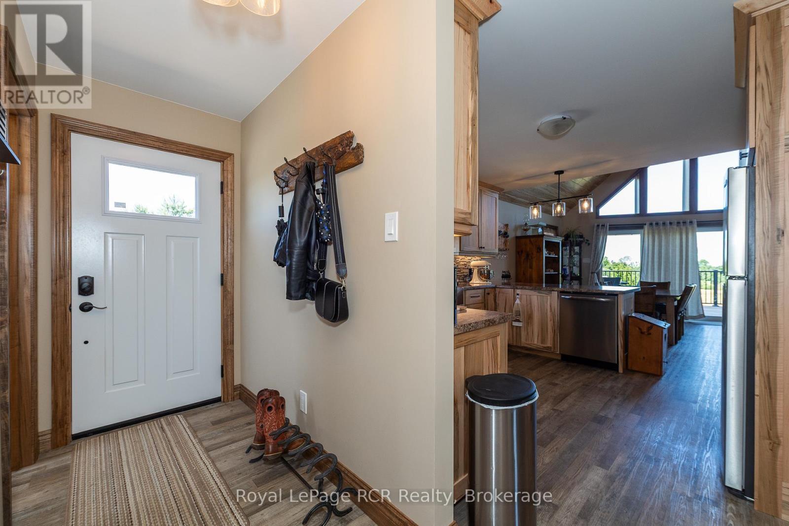 Photo 1 of 742654 Sideroad 4 B, Chatsworth ON