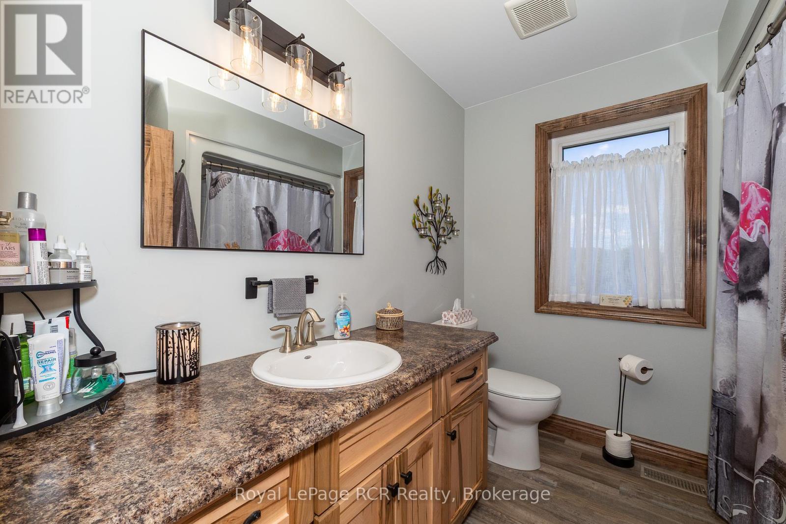 Photo 13 of 742654 Sideroad 4 B, Chatsworth ON