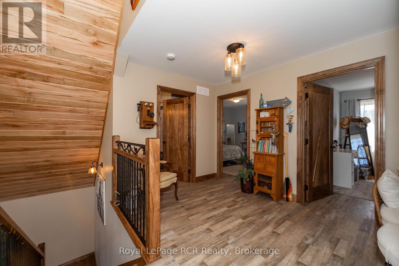 Photo 34 of 742654 Sideroad 4 B, Chatsworth ON