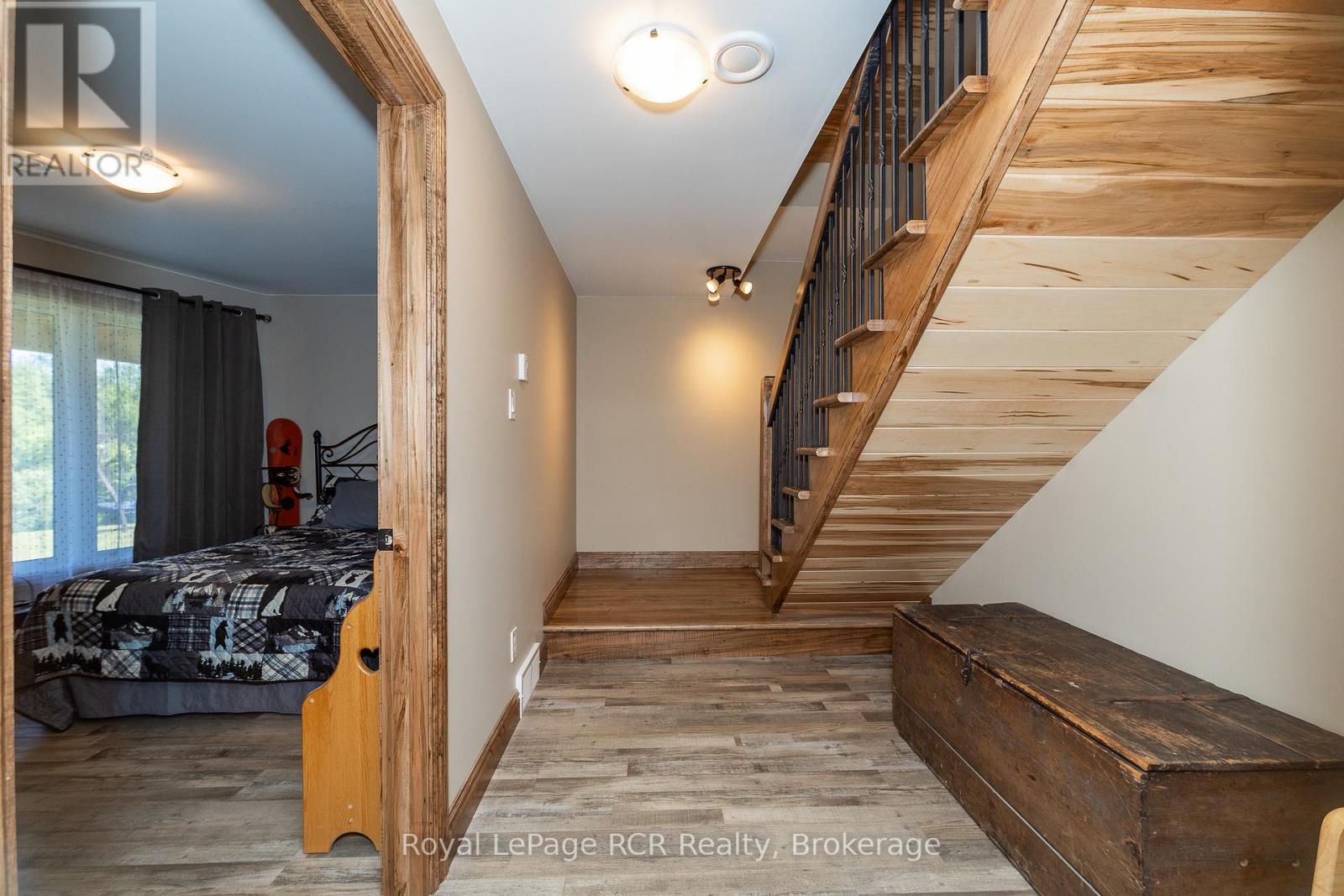 Photo 39 of 742654 Sideroad 4 B, Chatsworth ON