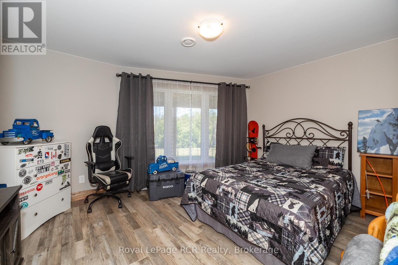 Photo 31 of 742654 Sideroad 4 B, Chatsworth ON