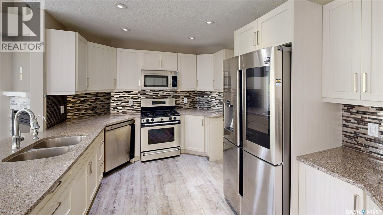Photo 15 of 5006 Wascana Vista Court, Regina SK