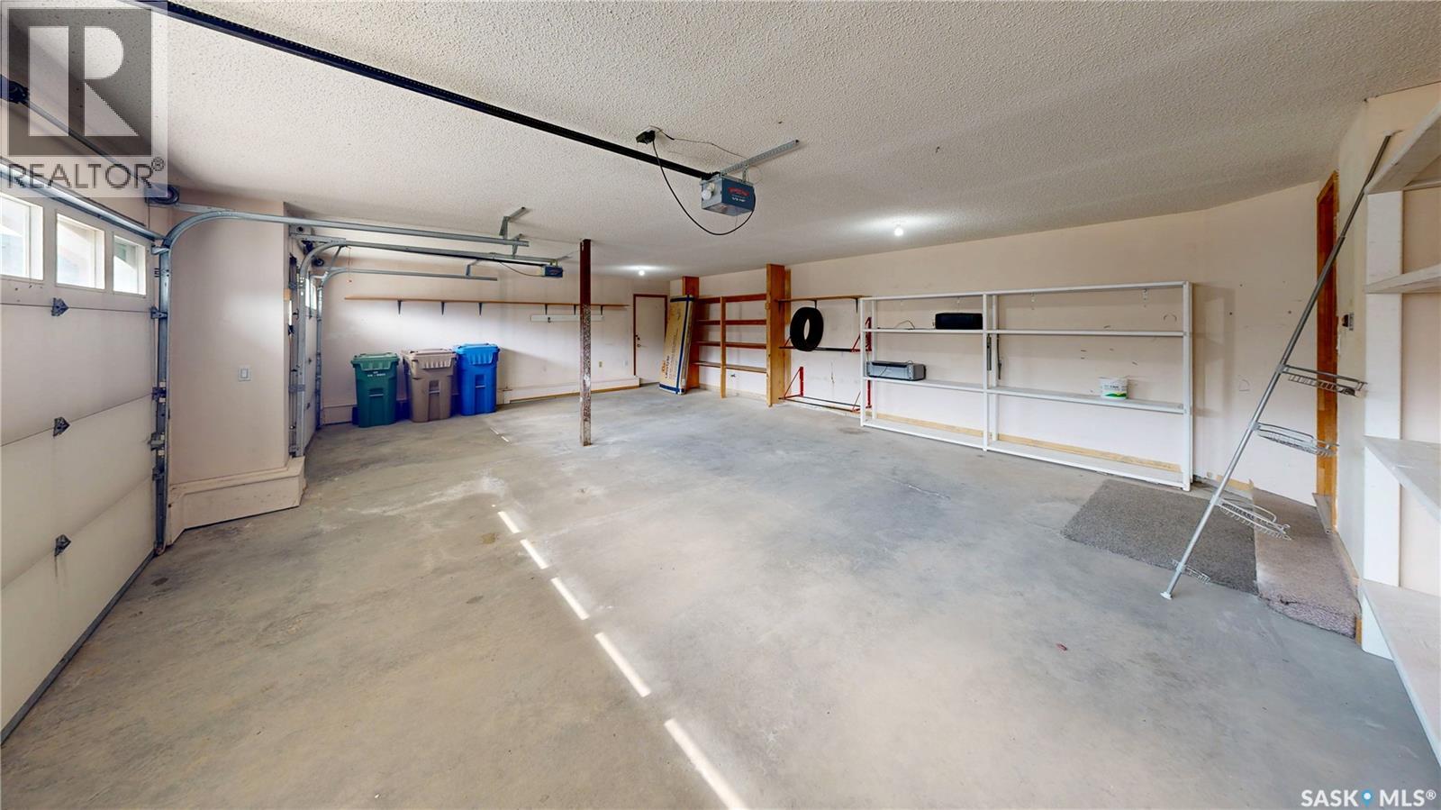 Photo 41 of 5006 Wascana Vista Court, Regina SK