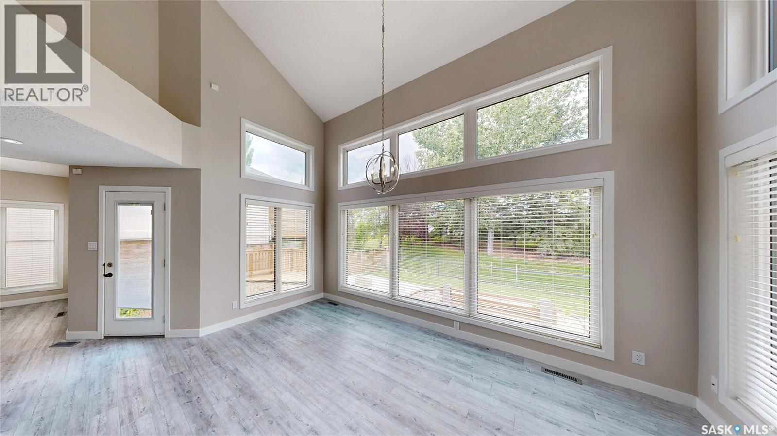 Photo 9 of 5006 Wascana Vista Court, Regina SK