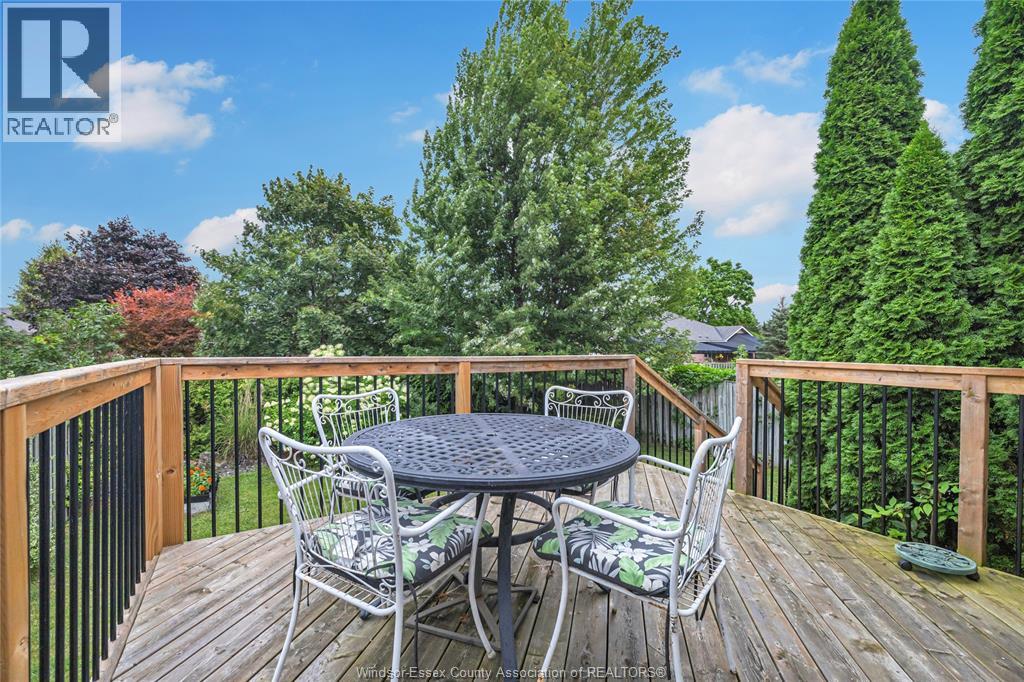 Photo 24 of 1152 Lakeview, Windsor ON