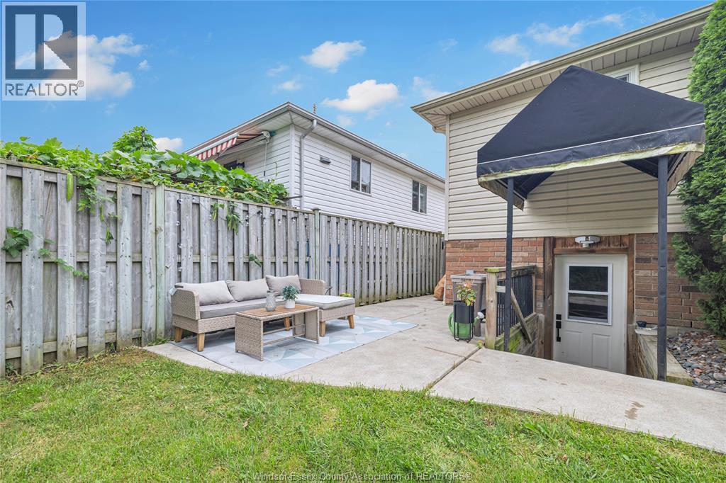 Photo 26 of 1152 Lakeview, Windsor ON