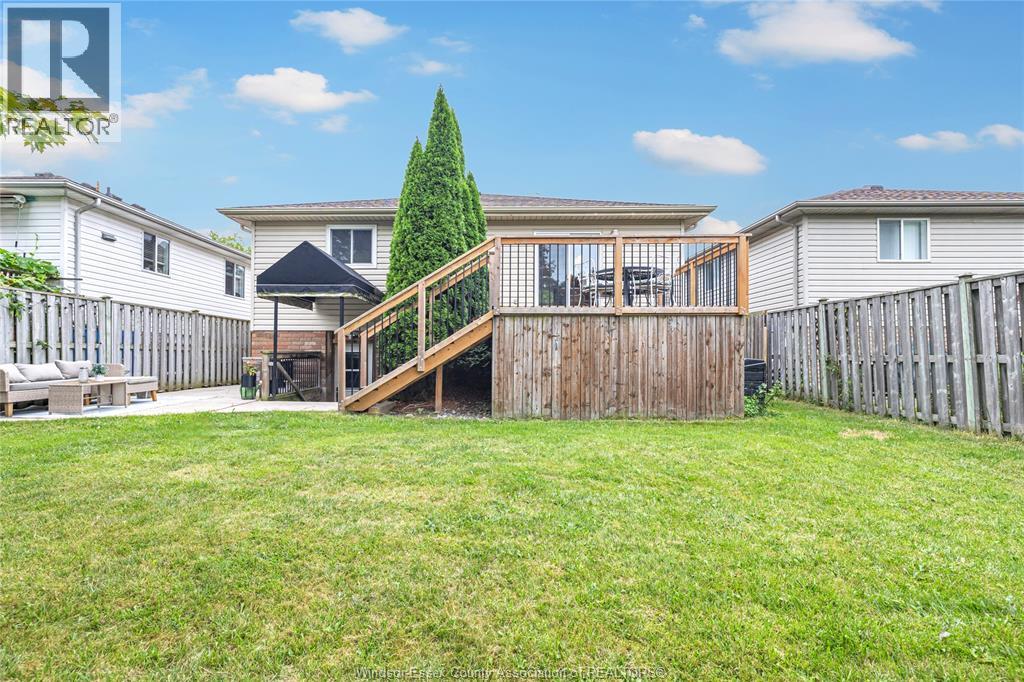 Photo 28 of 1152 Lakeview, Windsor ON