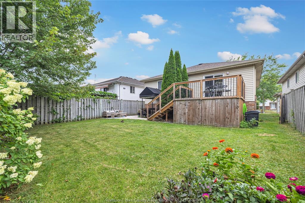 Photo 29 of 1152 Lakeview, Windsor ON