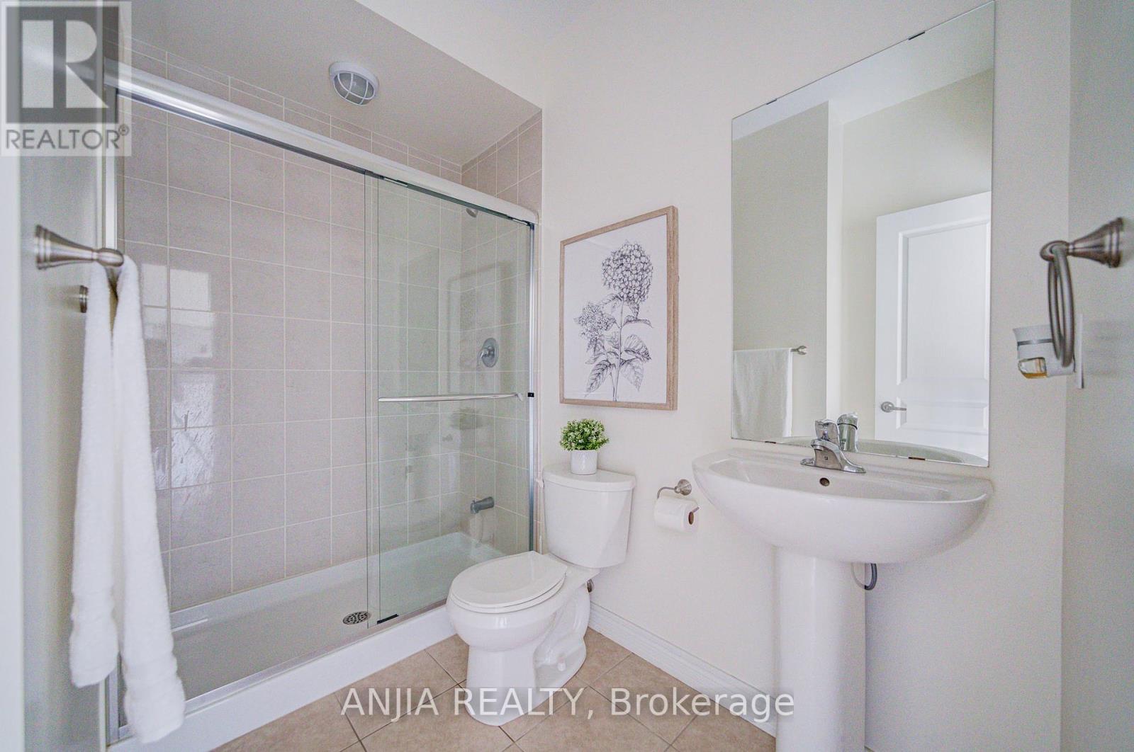 Photo 13 of 9349 Kennedy Road, Markham ON