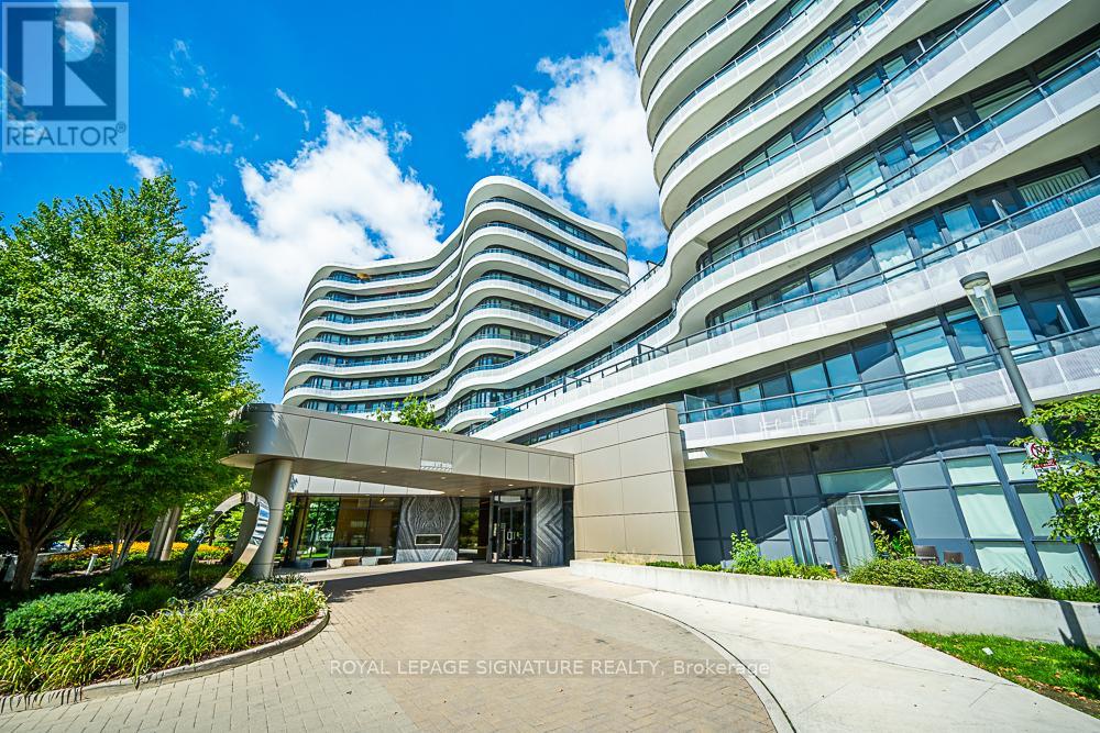 Photo 7 of 825 99 The Donway W, Toronto ON