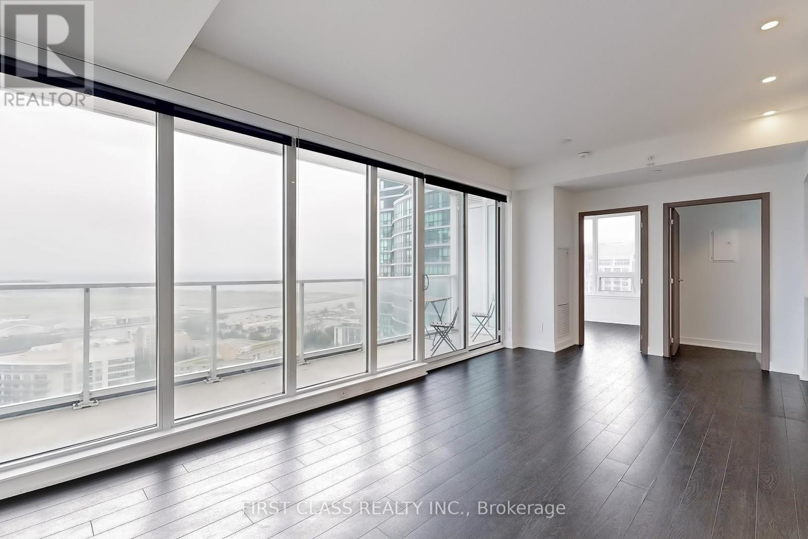 Photo 7 of 3012 19 Bathurst Street, Toronto ON
