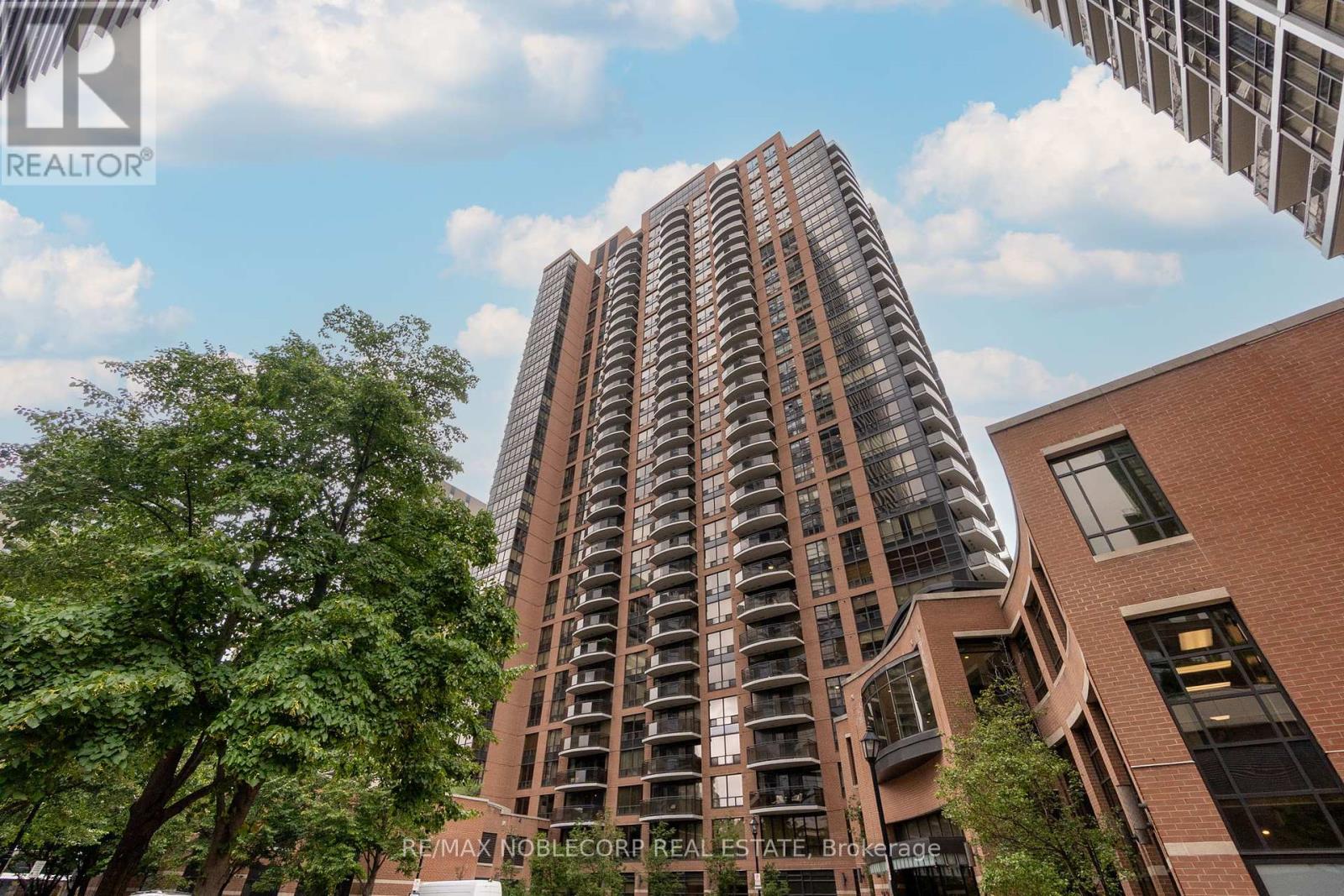 Photo 1 of 500 33 Sheppard Avenue E, Toronto ON
