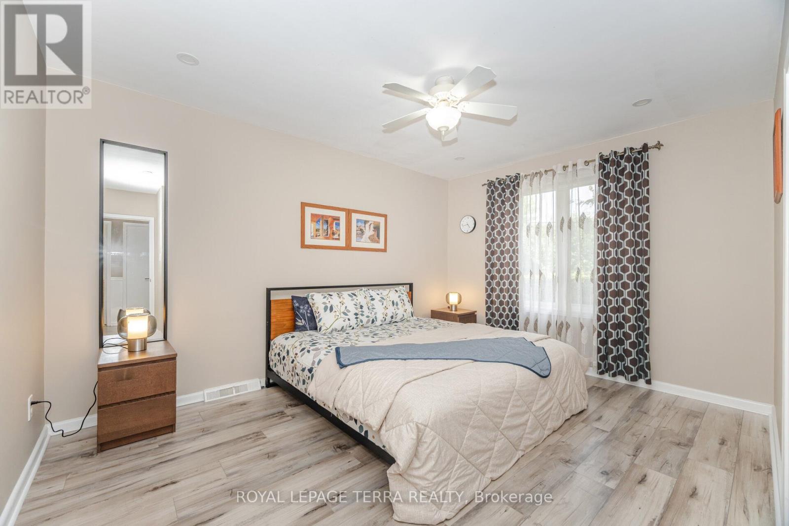 Photo 20 of 65 Alhart Drive, Toronto ON