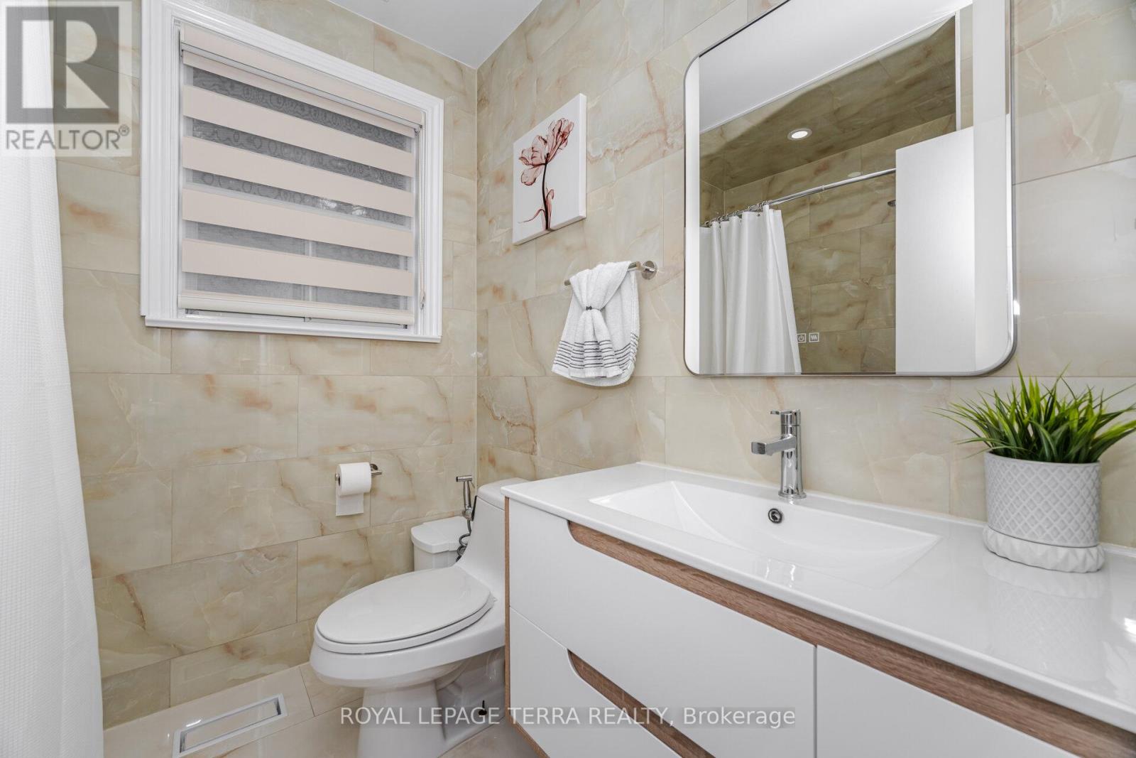 Photo 18 of 65 Alhart Drive, Toronto ON