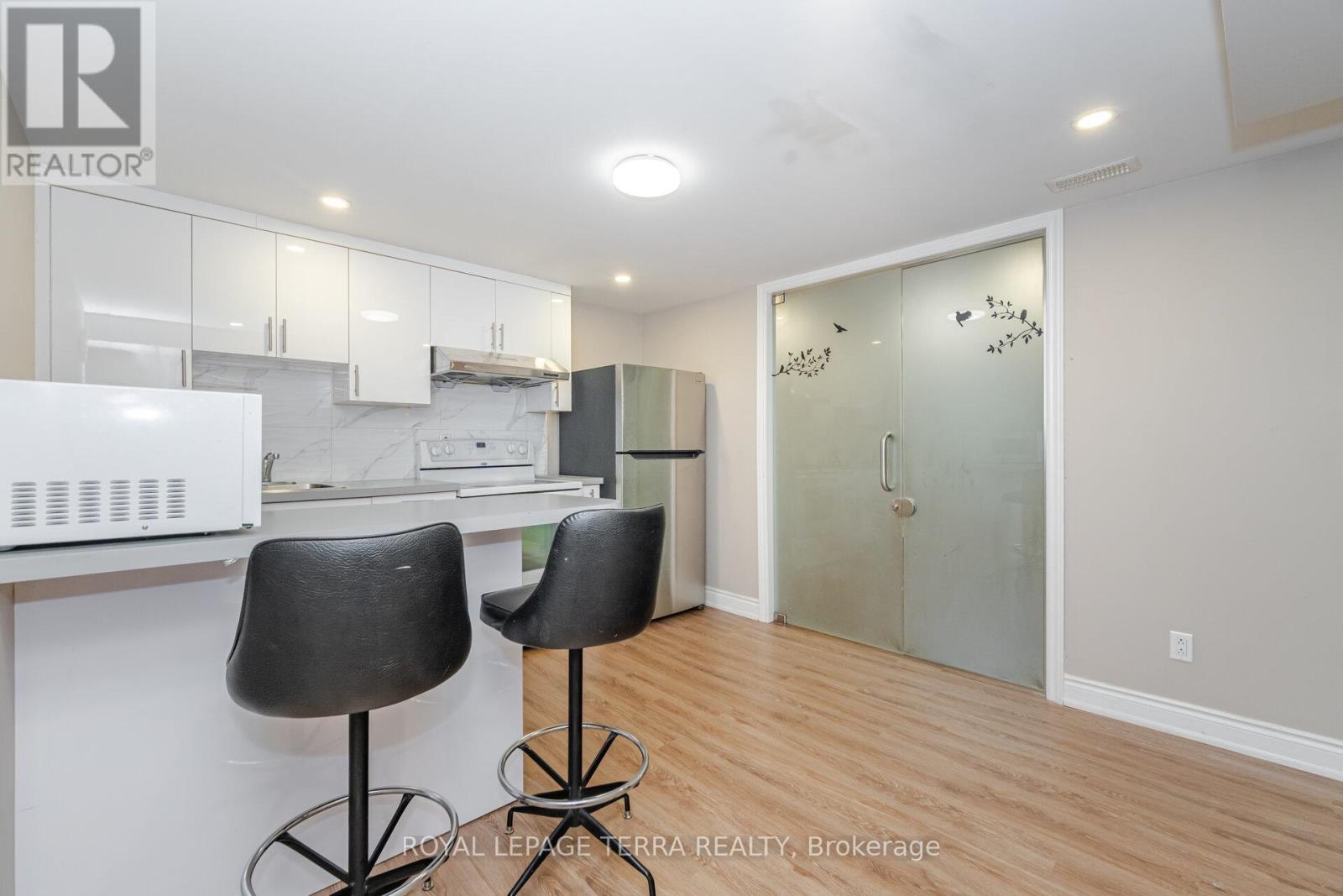 Photo 33 of 65 Alhart Drive, Toronto ON