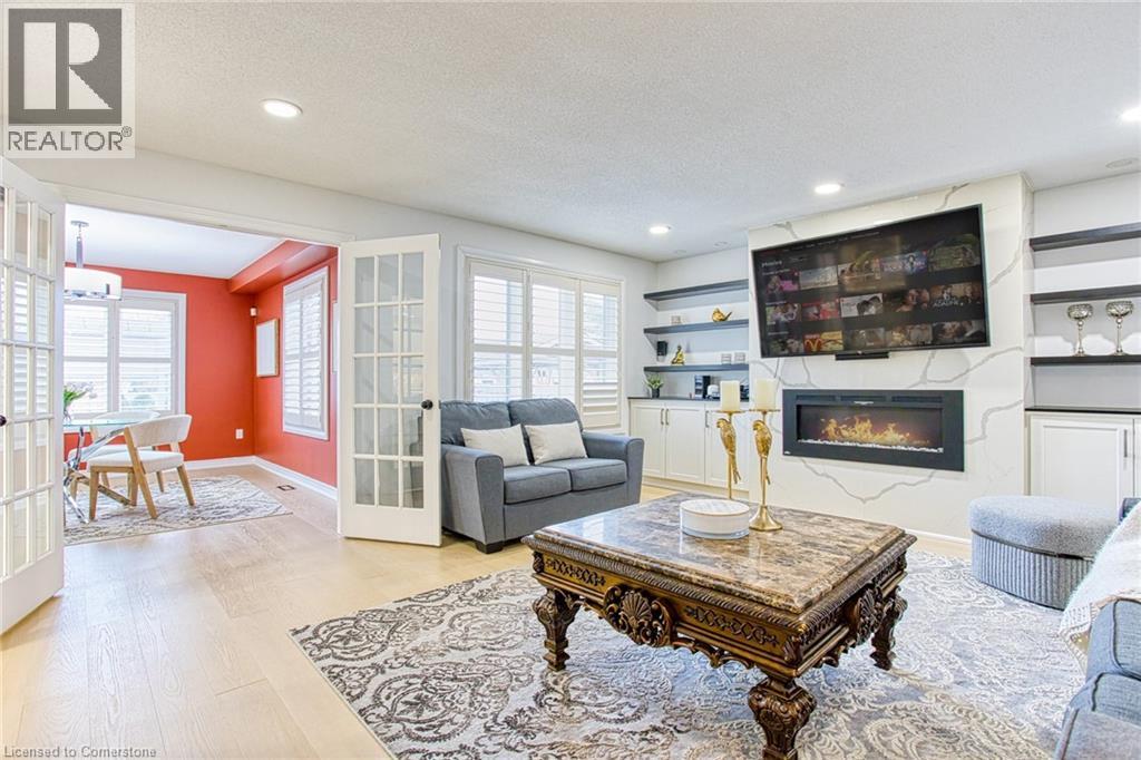 Photo 7 of 50 Tuscani Drive, Hamilton ON