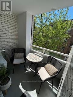 Photo 6 of 402 335 Lonsdale Road, Toronto ON