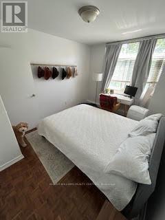 Photo 3 of 402 335 Lonsdale Road, Toronto ON