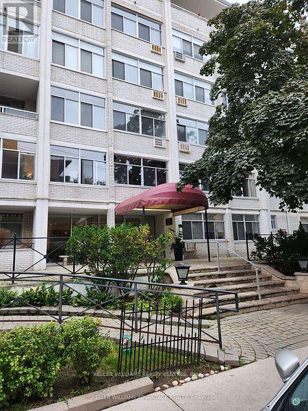 Photo 17 of 402 335 Lonsdale Road, Toronto ON