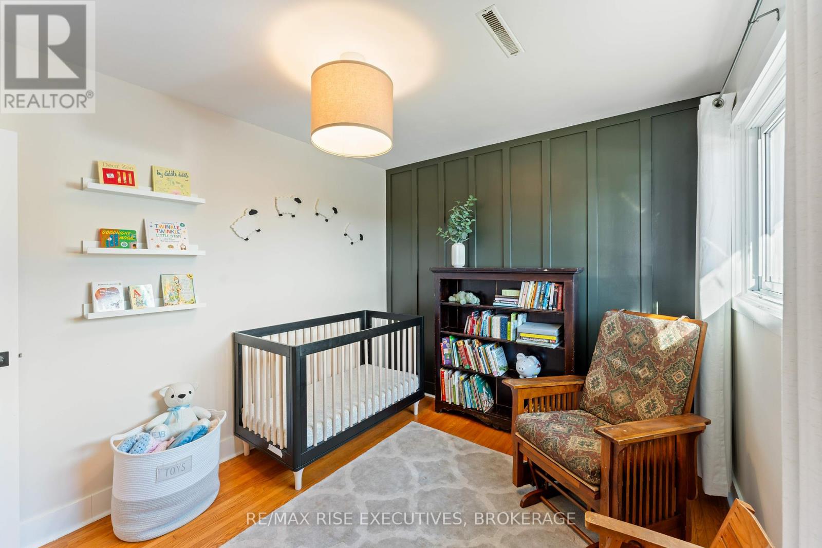 Photo 16 of 1267 Leyton Avenue, Kingston ON