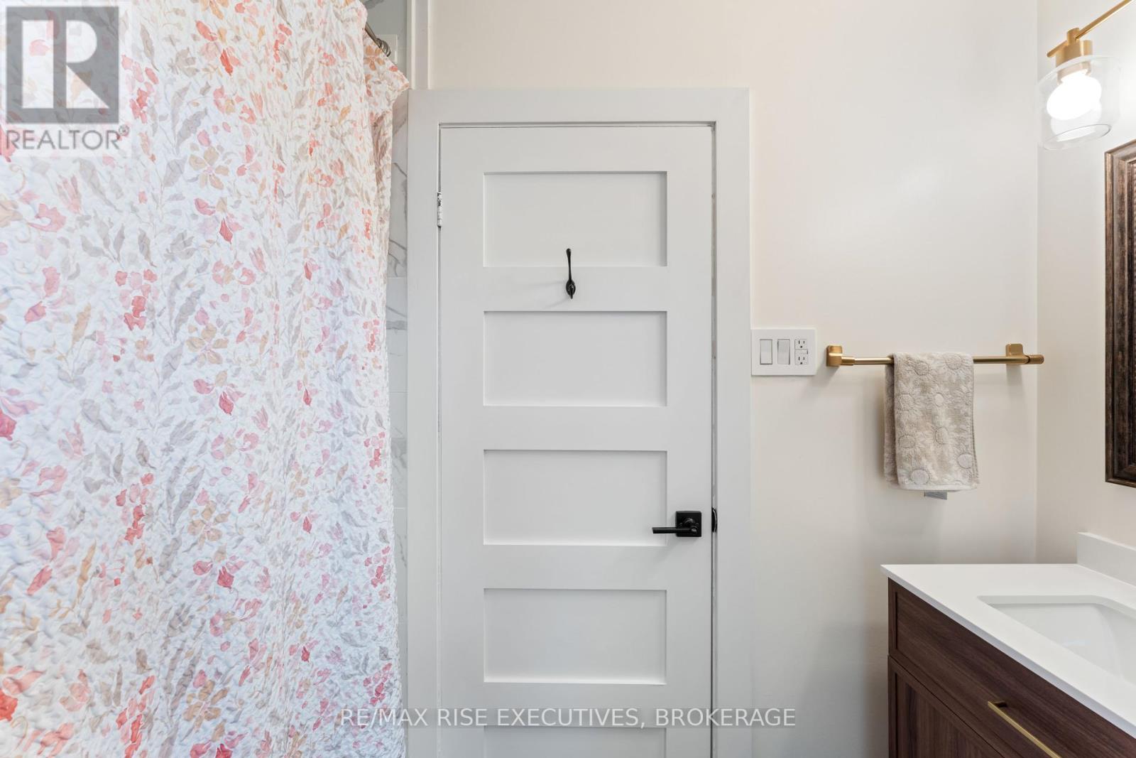 Photo 9 of 1267 Leyton Avenue, Kingston ON