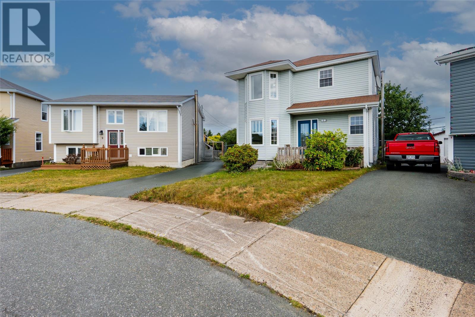 Photo 2 of 11 Gillian Place, Paradise NL