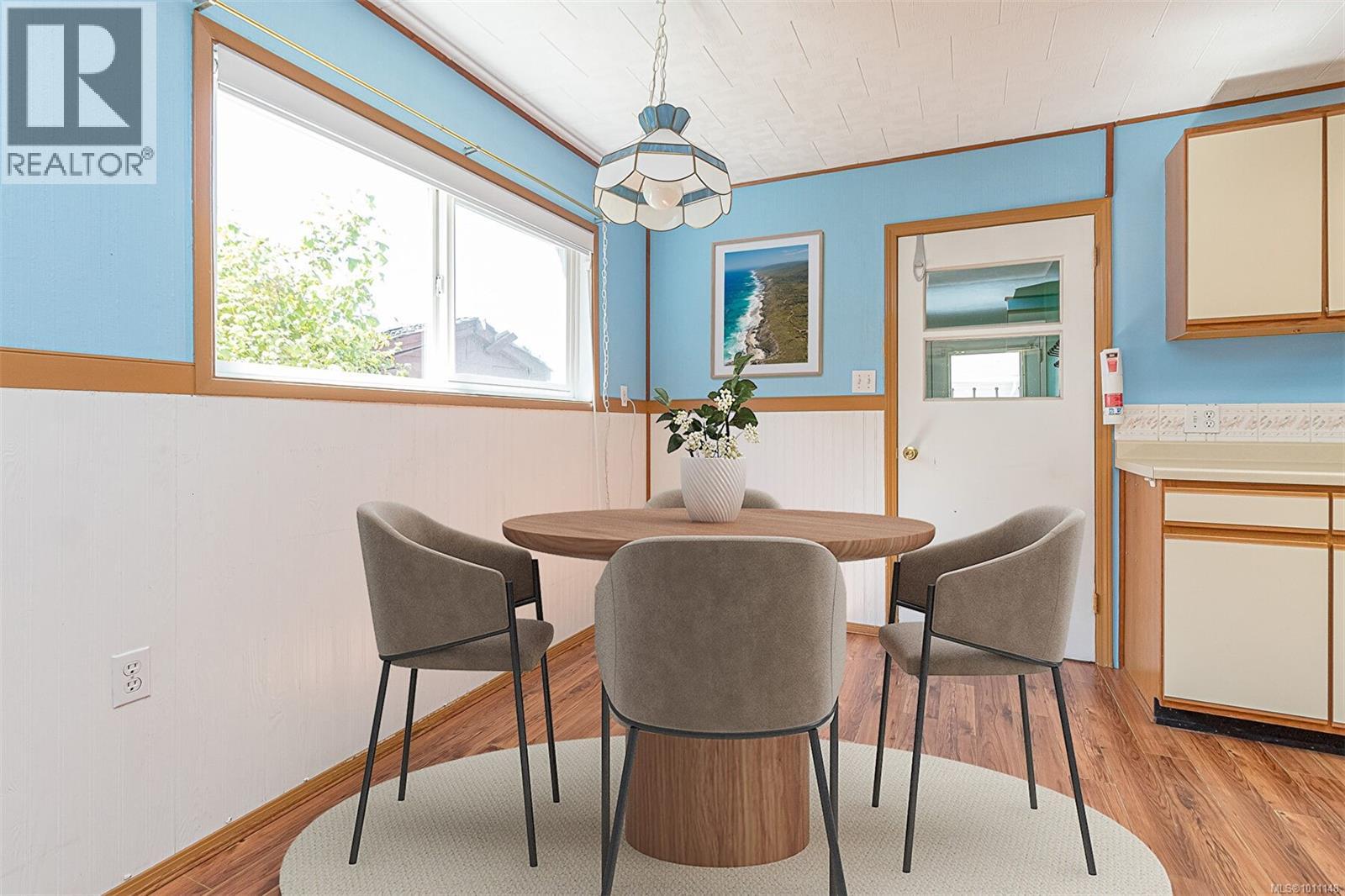 Photo 53 of 402 Symonds St, Ladysmith BC