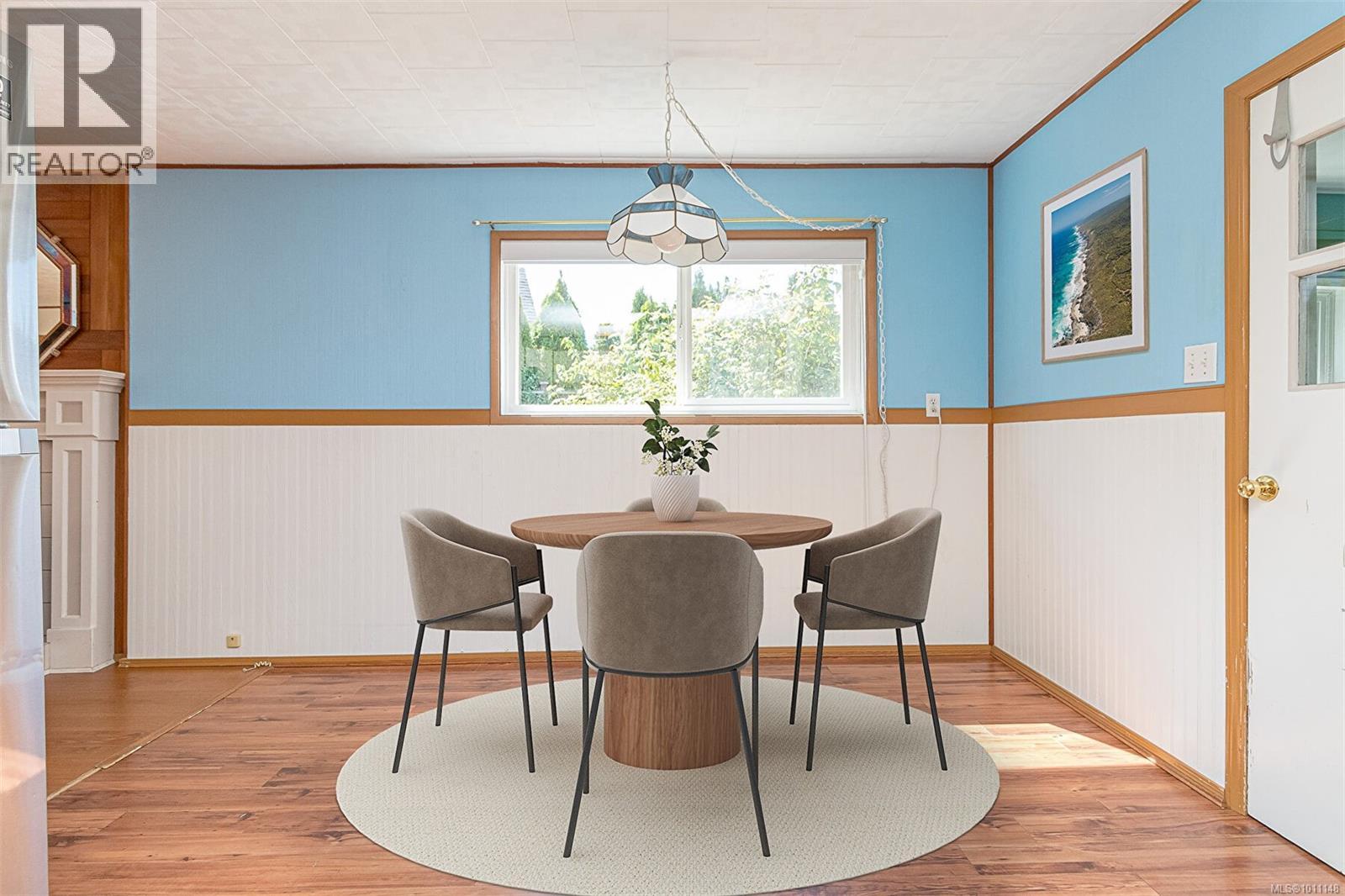 Photo 52 of 402 Symonds St, Ladysmith BC