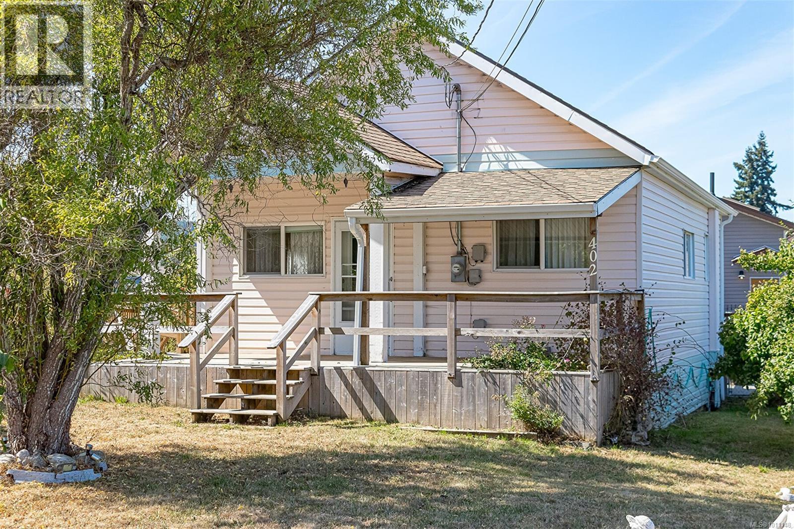 Photo 21 of 402 Symonds St, Ladysmith BC