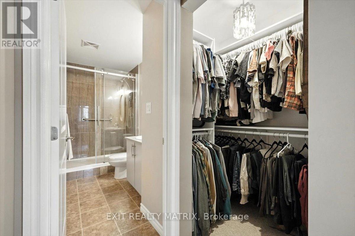 Photo 8 of 108 141 Potts Private, Ottawa ON