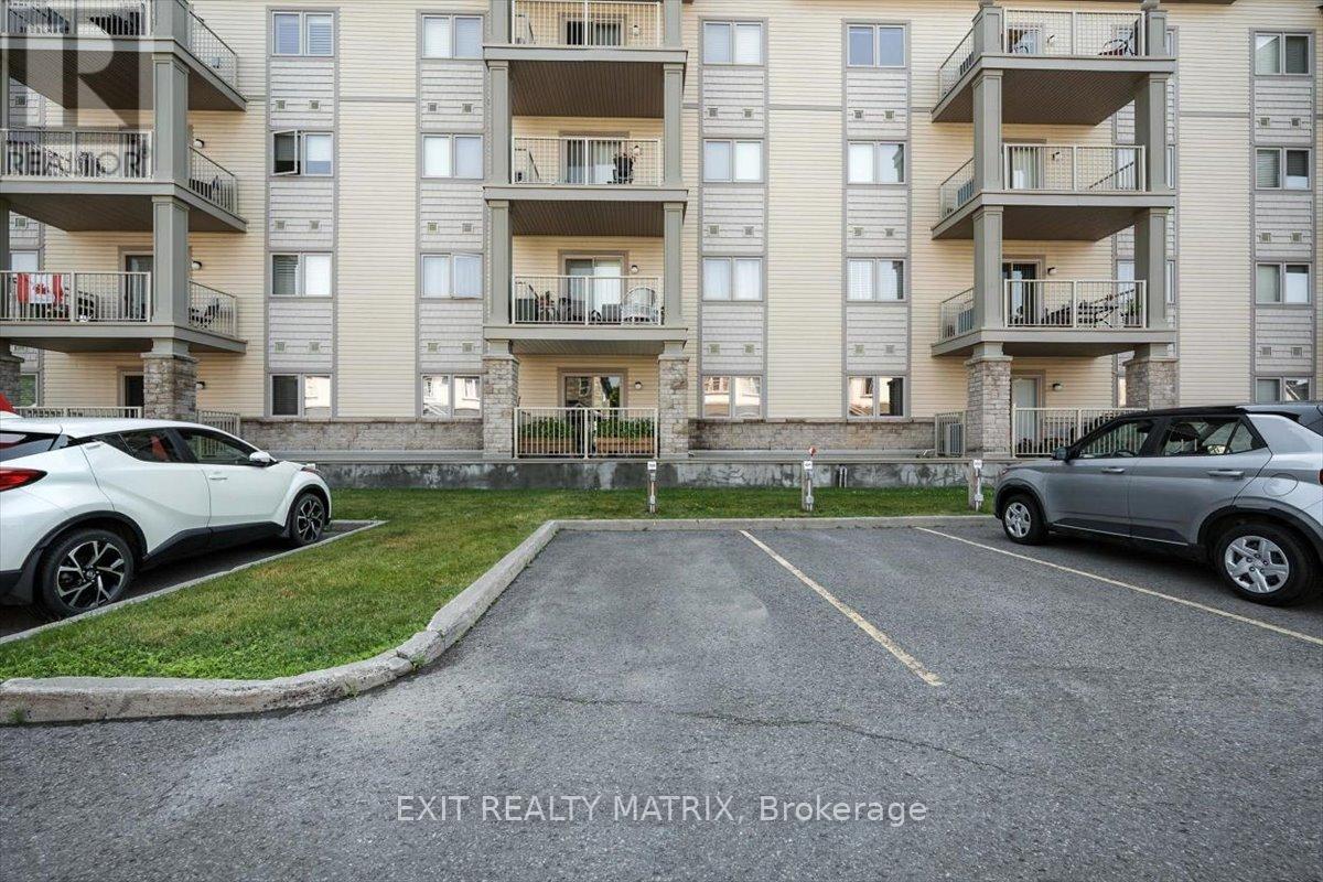 Photo 27 of 108 141 Potts Private, Ottawa ON
