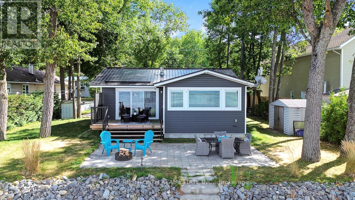 728 Bayview-Back of the house-View from the water