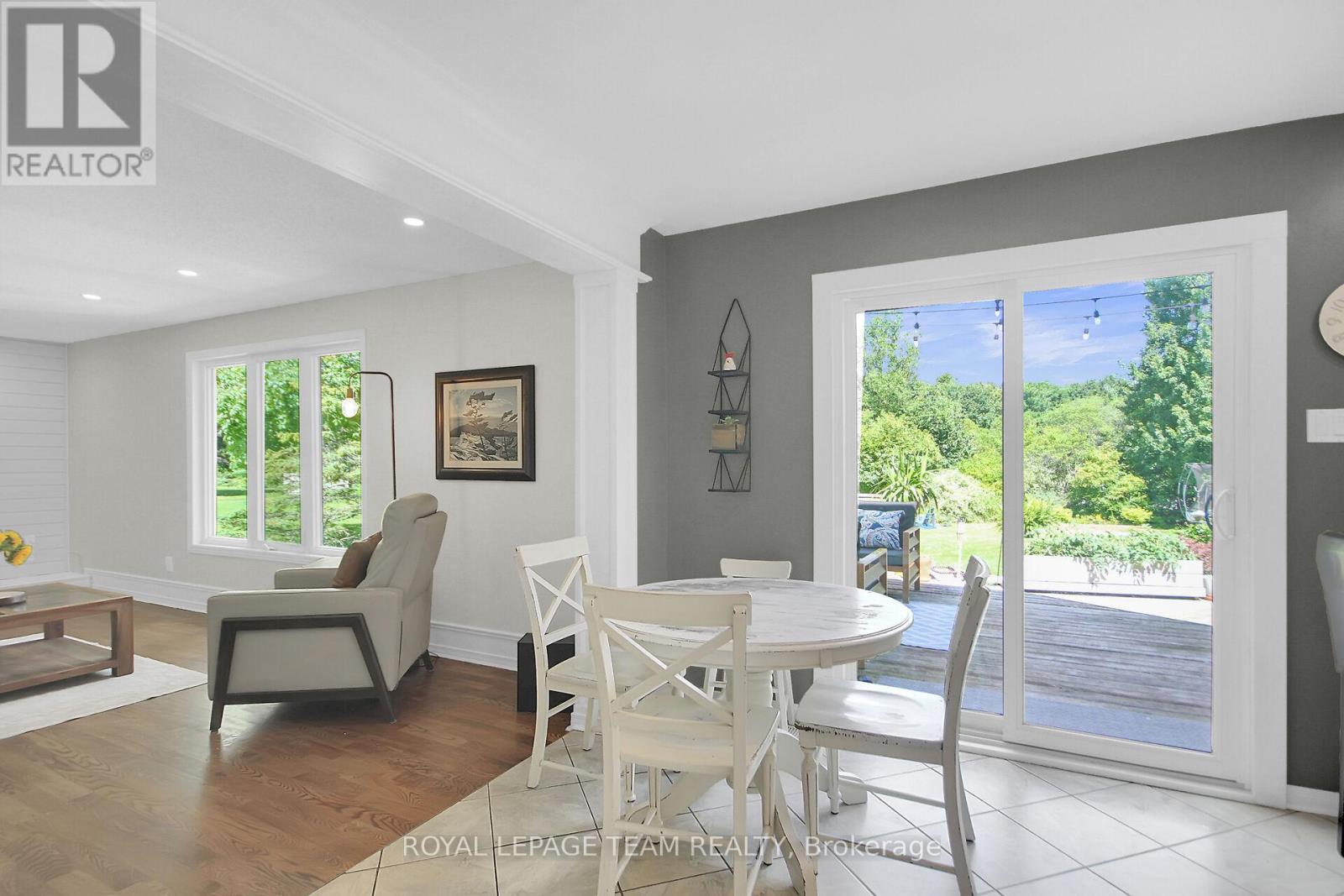 Photo 36 of 7117 Quinnfield Way, Ottawa ON