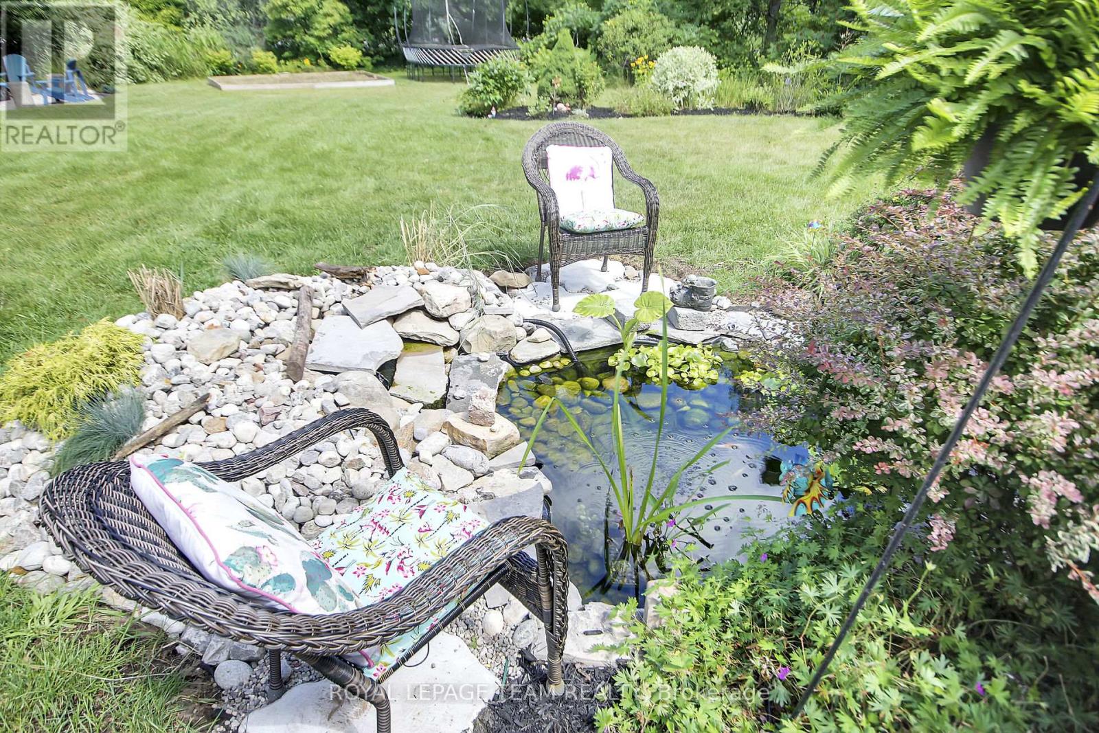 Photo 13 of 7117 Quinnfield Way, Ottawa ON