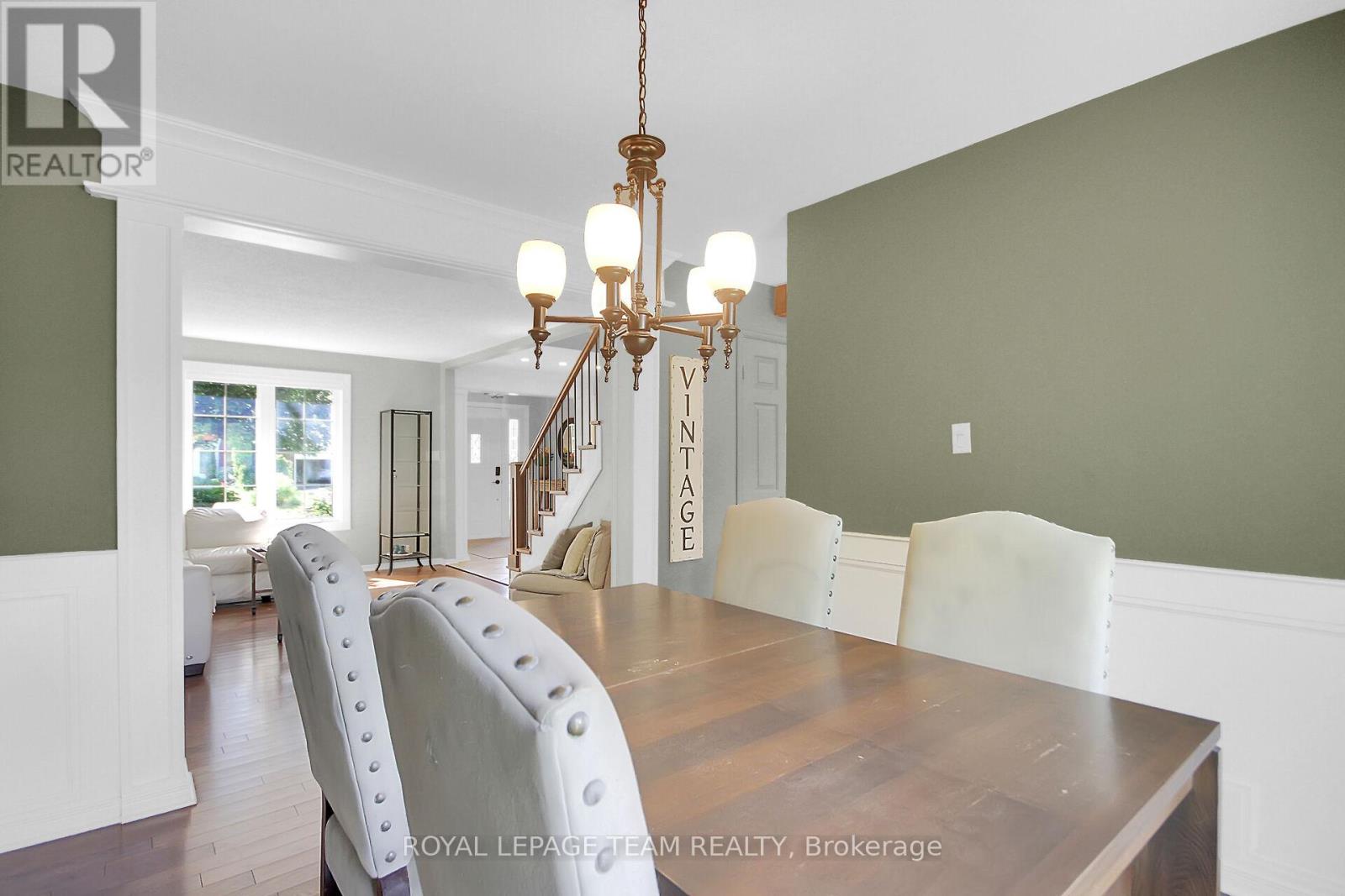 Photo 37 of 7117 Quinnfield Way, Ottawa ON