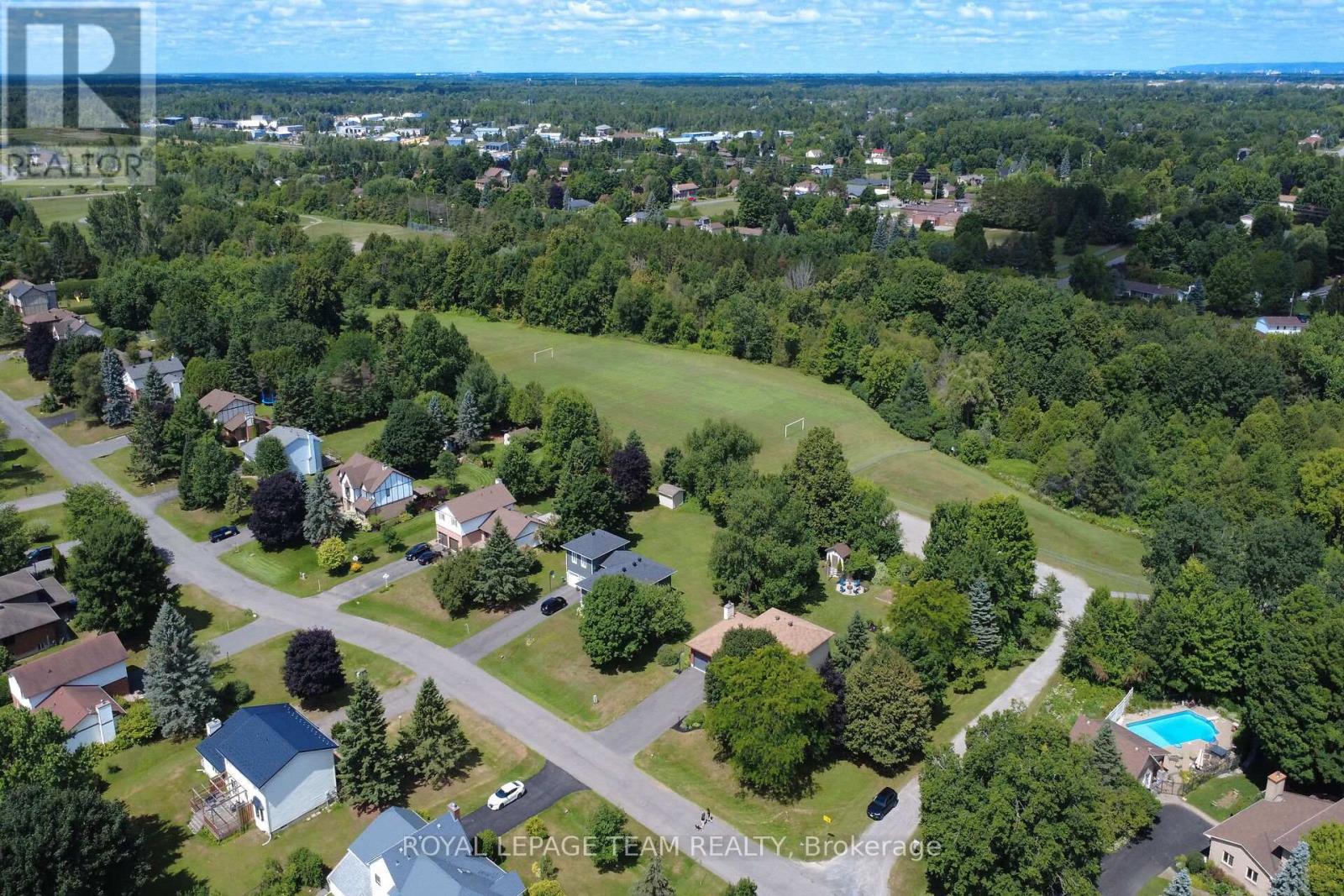 Photo 18 of 7117 Quinnfield Way, Ottawa ON