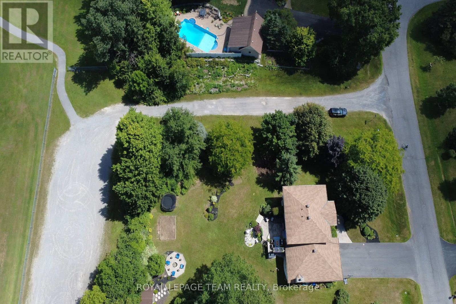 Photo 27 of 7117 Quinnfield Way, Ottawa ON