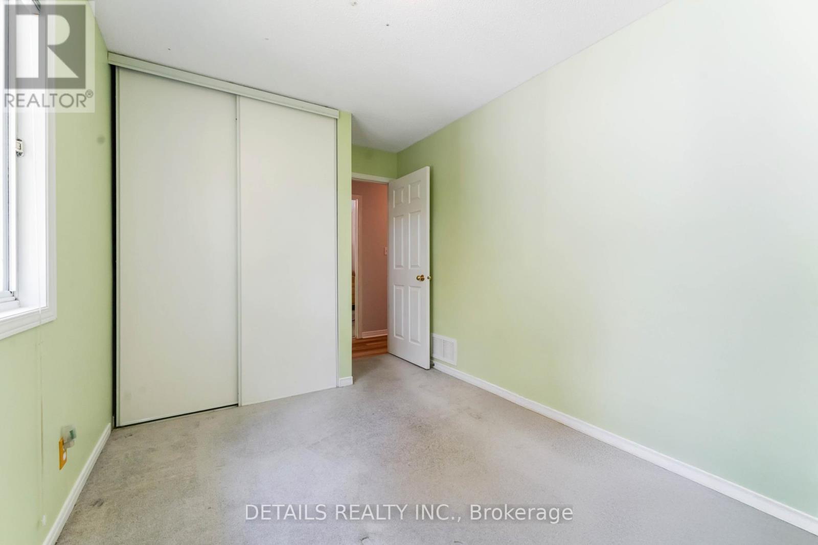 Photo 19 of 12 Henry Goulburn Way, Ottawa ON