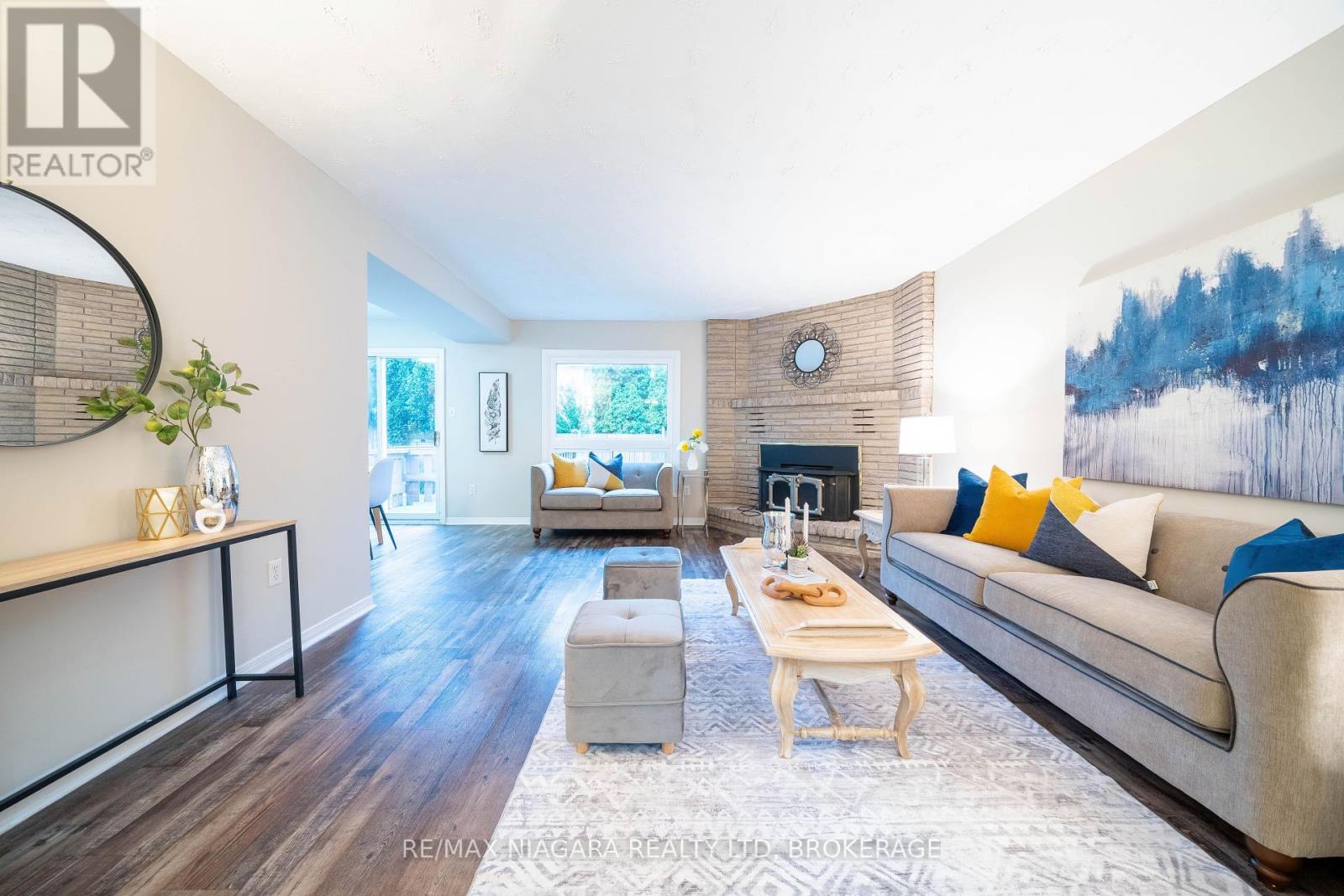 Photo 4 of 36 Baxter Crescent, Thorold ON