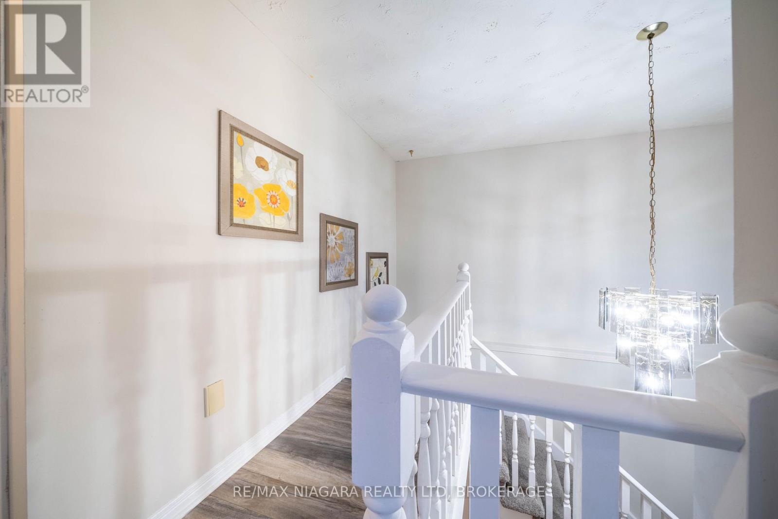 Photo 36 of 36 Baxter Crescent, Thorold ON