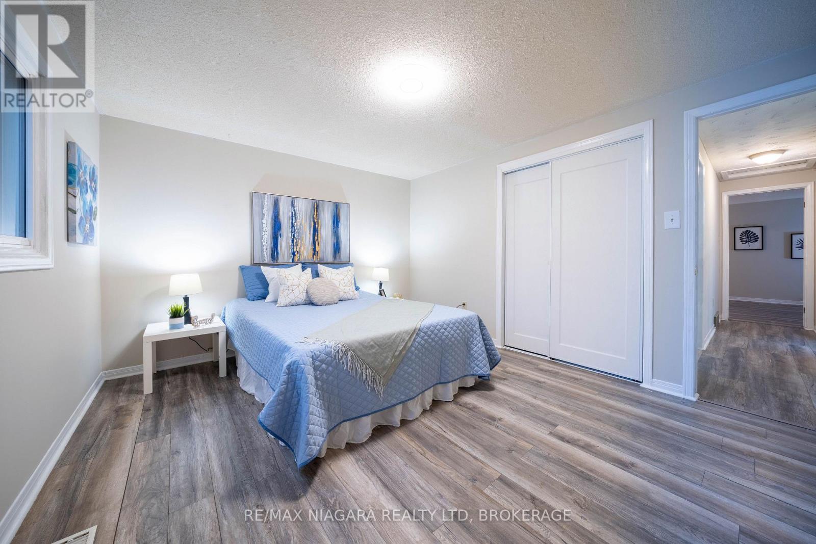 Photo 38 of 36 Baxter Crescent, Thorold ON