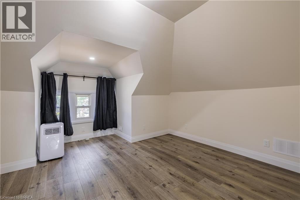 Photo 1 of 753 Colborne Street E Unit Upper, Brantford ON
