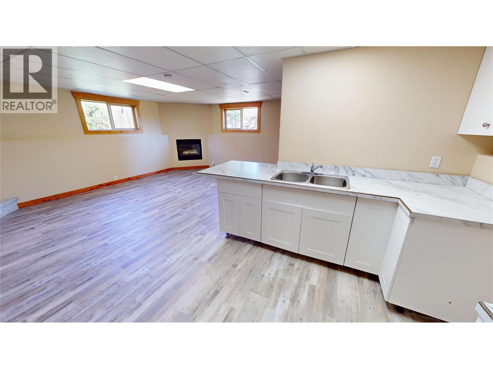 Photo 10 of 1142 10 Avenue, Fernie BC