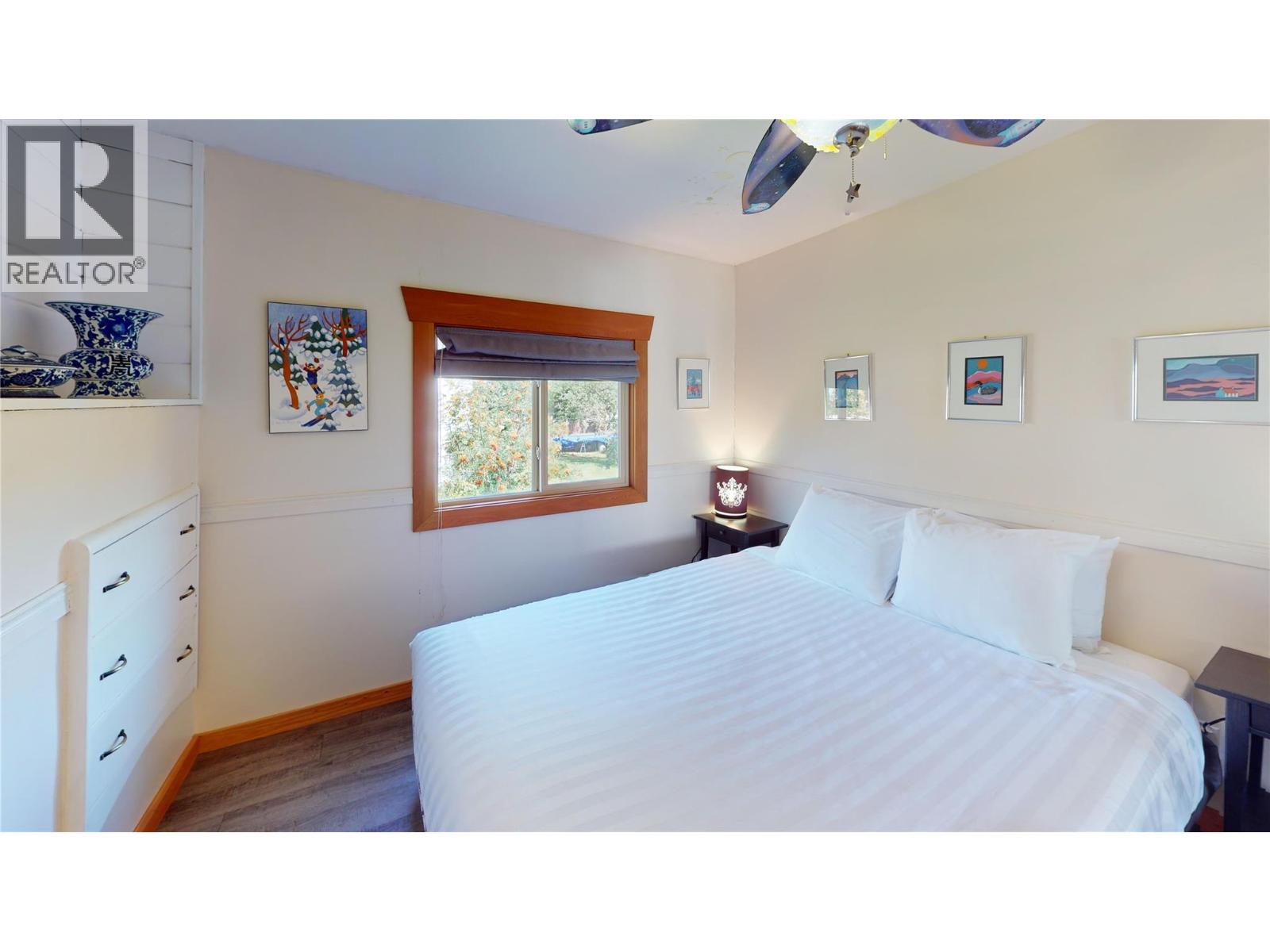 Photo 5 of 1142 10 Avenue, Fernie BC